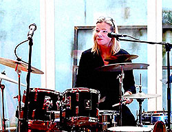 Kristina_Kanders_Drums_2009_2