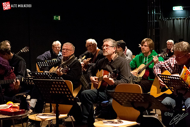 20120215 - Peter Bursch - Gitarrenworkshop - 028.jpg