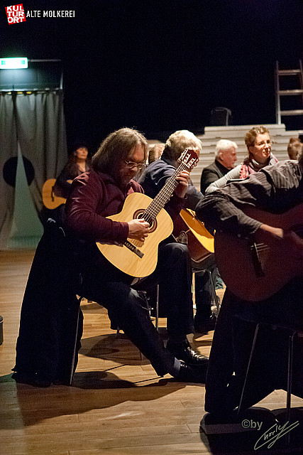 20120215 - Peter Bursch - Gitarrenworkshop - 035.jpg